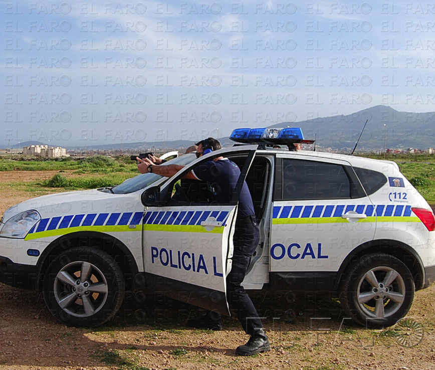 coche policia nacional - El Faro de Melilla