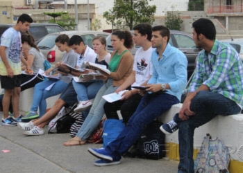 Melilla y Ceuta son las regiones con menos jóvenes independizados