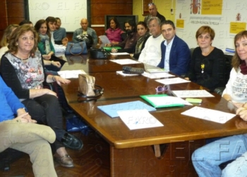 Los de Primaria ‘se mojan’ más  con las concentraciones sindicales
