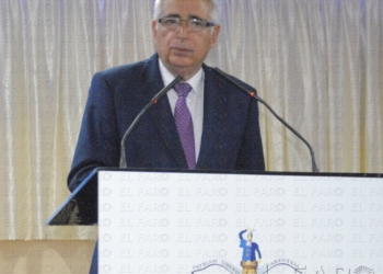 Imbroda: “Debemos rechazar a aquéllos que retuercen el Islam para hacer barbaridades”