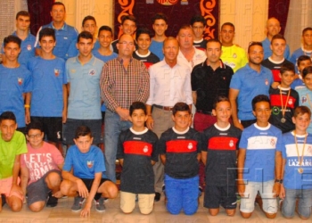 La Ciudad felicita a los alevines e infantiles de la Peña Real Madrid
