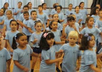 Danza y música como forma de pasar el verano para 42 niños melillenses