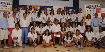 Foto de familia de todos los voluntarios.