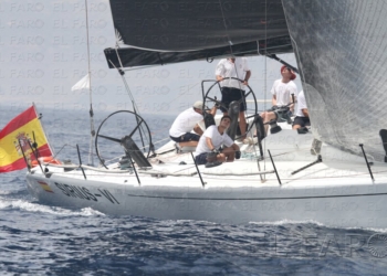 El Sirius VI se posiciona en primera posición en esta primera jornada.