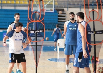 Doble sesión antes del primer amistoso