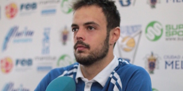Asier, en la rueda de prensa oficial.