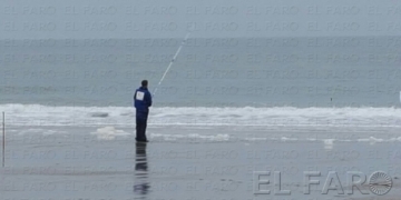 El melillense pescando en aguas holandesas.