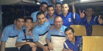 Componentes de la plantilla del Melilla FS celebrando la victoria.