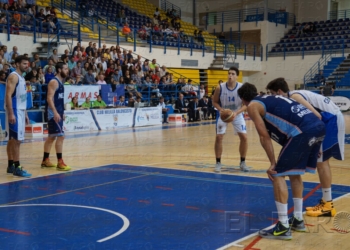 Relajado triunfo ante un débil Prat