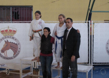 Altísimo nivel en el Trofeo Autonómico de Kárate