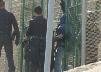 La falta de protocolo para guardias civiles vulnera el derecho al asilo