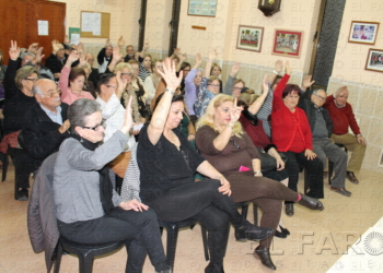 Vecinos del Tesorillo ven un déficit en las cuentas que entregó el anterior presidente