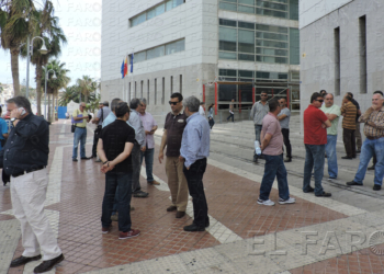 “No se puede decaer en la lucha” contra los taxistas ‘pirata’, asegura el presidente