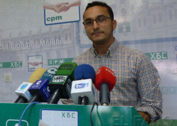 CpM exige al Gobierno más claridad en el asunto del retraso de las becas de la ESO