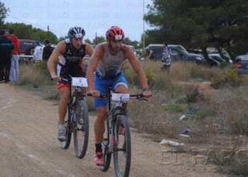 Triatlón: Luismi Ruiz queda vigésimo en Madrid