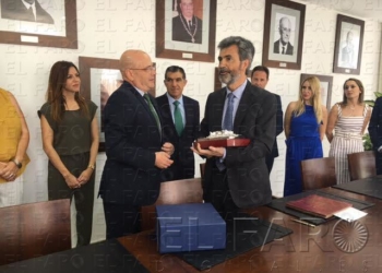 Blas Jesús Imbroda y Carlos Lesmes en el Colegio de Abogados.