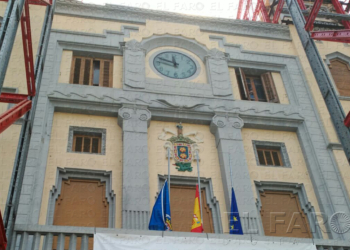 Banderas a media asta en Melilla