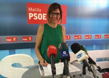 La representante de la Gestora, Sabrina Moh, durante la rueda de prensa.