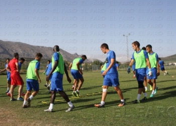 La plantilla azulina hace mucho hincapié en el juego a balón parado