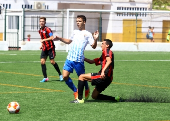 El CF Rusadir recibió el pasado fin de semana un auténtico varapalo frente a uno de los grandes, el Málaga CF