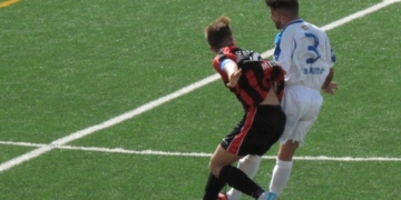 Imagen del partido entre melillenses y malagueños, en La Espiguera.