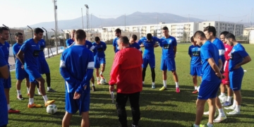 Los jugadores melillenses entrenándose en la jornada de ayer.