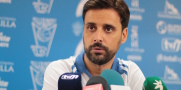 Alejandro Alcoba, primer entrenador de la escuadra de nuestra ciudad.