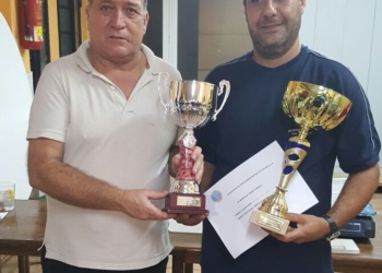 Felipe Sánchez, a la derecha, fue el vencedor de este torneo de pesca.