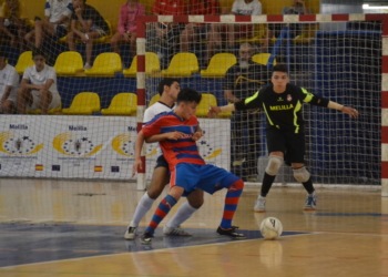Una de las jugadas de ataque de la escuadra barcelonista, en el partido de ayer.