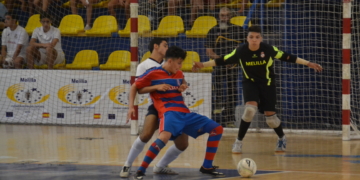 Una de las jugadas de ataque de la escuadra barcelonista, en el partido de ayer.