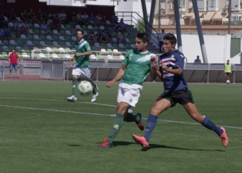 Uno de los jugadores melillenses, en un partido fuera de nuestra ciudad.