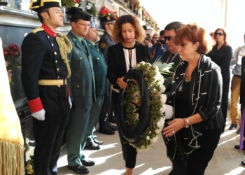 Homenaje y recuerdo a los difuntos