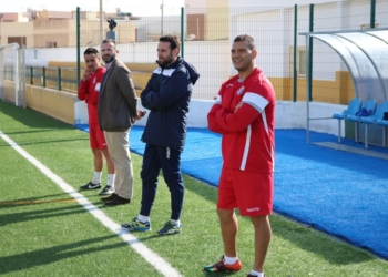 El presidente estuvo presente en el primer entrenamiento de la primera plantilla tras el parón navideño.