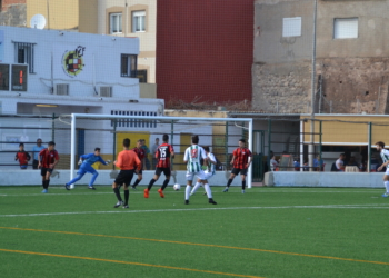 Los melillenses siguen metidos en los puestos de descenso de categoría.