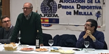 El presidente de la APDM, Avelino Gutiérrez, en su discurso.