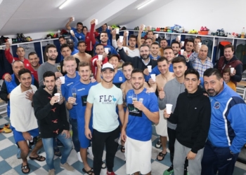 Jugadores, técnicos y directivos brindaron tras el último entrenamiento por un 2017 repleto de éxitos.