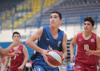 Imagen de uno de los partidos de las escuadras base del Club Melilla Baloncesto este pasado fin de semana.