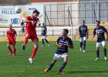 El conjunto melillense de Tercera División tiene esta tarde un partido comprometido en el terreno de juego del Martos CD.
