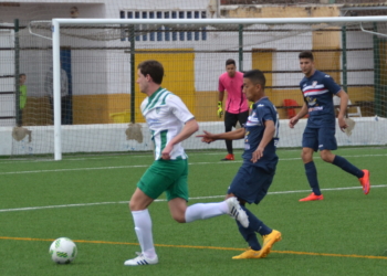 Los melillenses siguen perdiendo muchas ocasiones de puntuar.