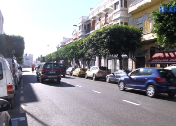 La Consejería de Medio Ambiente tiene en el tintero una opción para descongestionar el tráfico hacia la frontera, quitando aparcamientos en Polavieja y habilitando tres carriles.