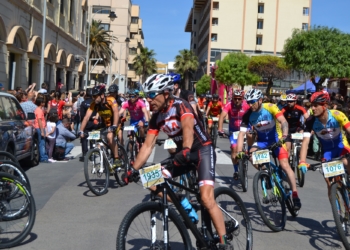 Salida de la edición del año pasado que tuvo una masiva participación de deportistas de nuestra ciudad.
