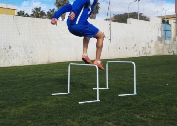 Uno de los jugadores de la escuadra de nuestra ciudad, en el entrenamiento.