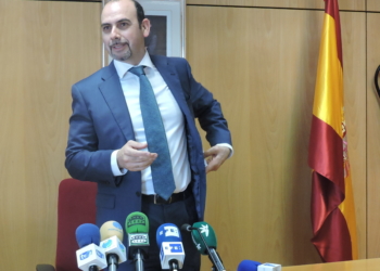 El juez decano de Melilla, Fernando Portillo, apoyó la solicitud de explicaciones al Consejo del Poder Judicial.