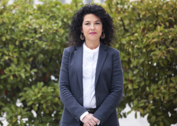 La senadora María Isabel Mora, de Podemos, critica al ministro Zoido por no aclarar si hay o no protocolo en la valla.