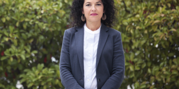 La senadora María Isabel Mora, de Podemos, critica al ministro Zoido por no aclarar si hay o no protocolo en la valla.