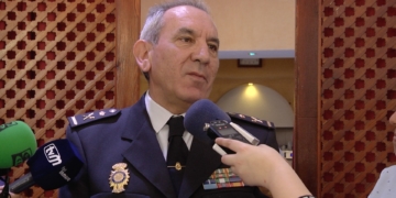 El jefe superior de Policía de Melilla, José Ángel González, ayer, en un encuentro con la prensa.
