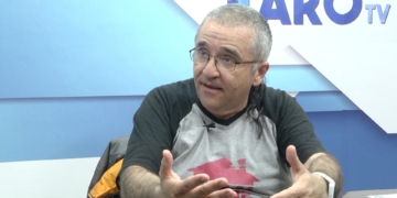 Armando Gallego, profesor Superior de Música, ayer, en una entrevista con FaroTV Melilla.