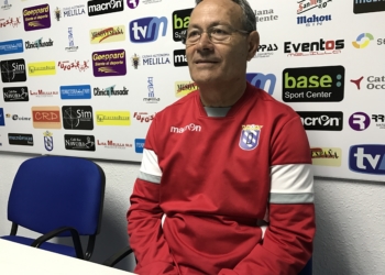 Juan Moya ofreció en la matinal de ayer viernes la clásica rueda de prensa previa al encuentro del domingo.
