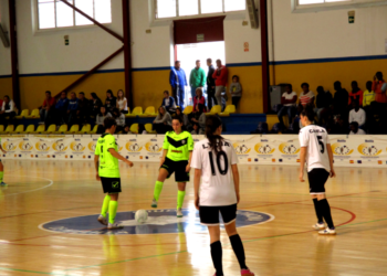 Atlético Torcal y Torreblanca Melilla CF firmaron tablas a dos goles en un partido en el que las visitantes disfrutaron de una renta favorable de dos goles.