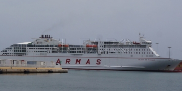 El barco de Armas opera la ruta de Melilla con Motril.